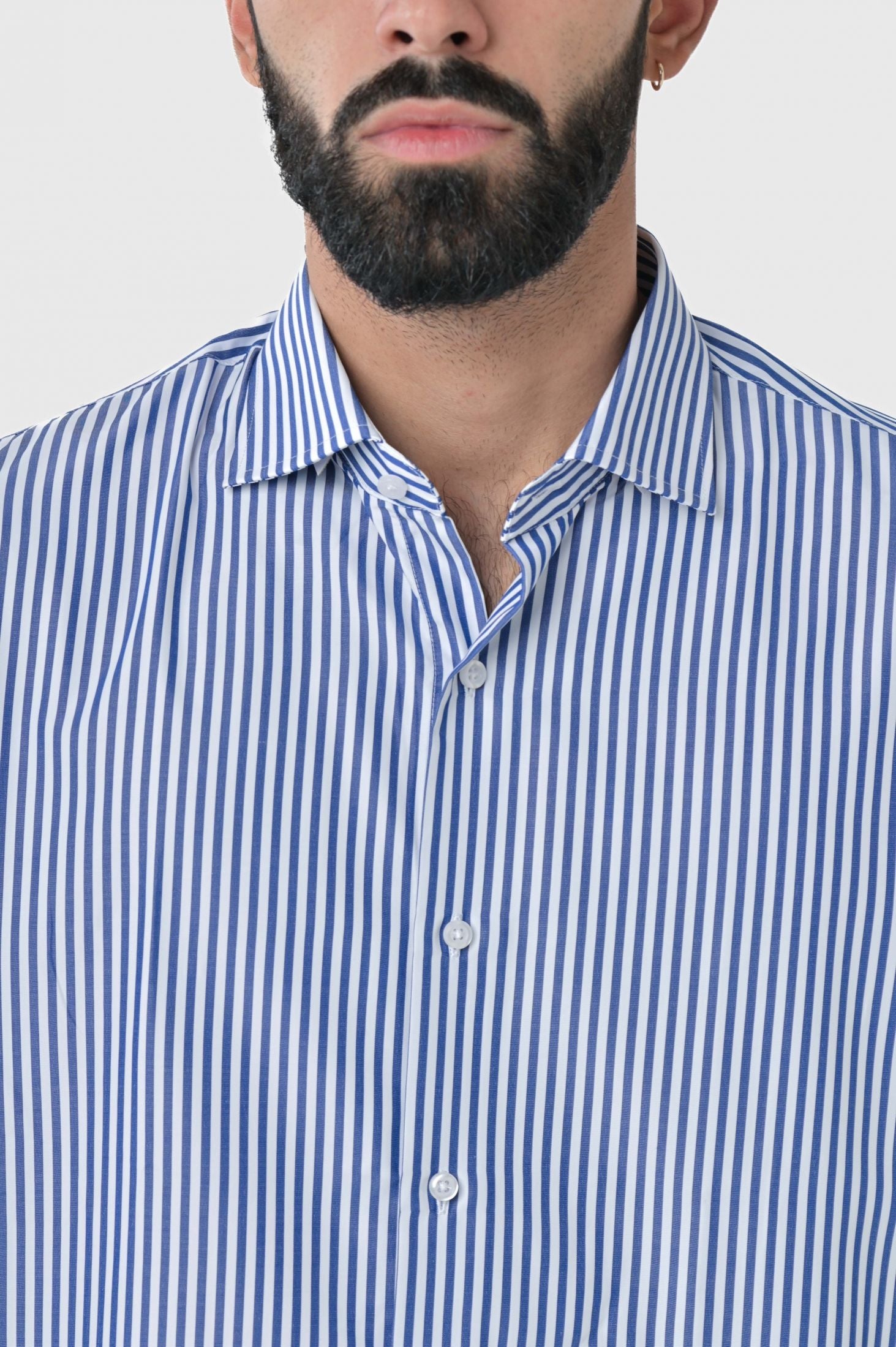 Camicia rigata in cotone