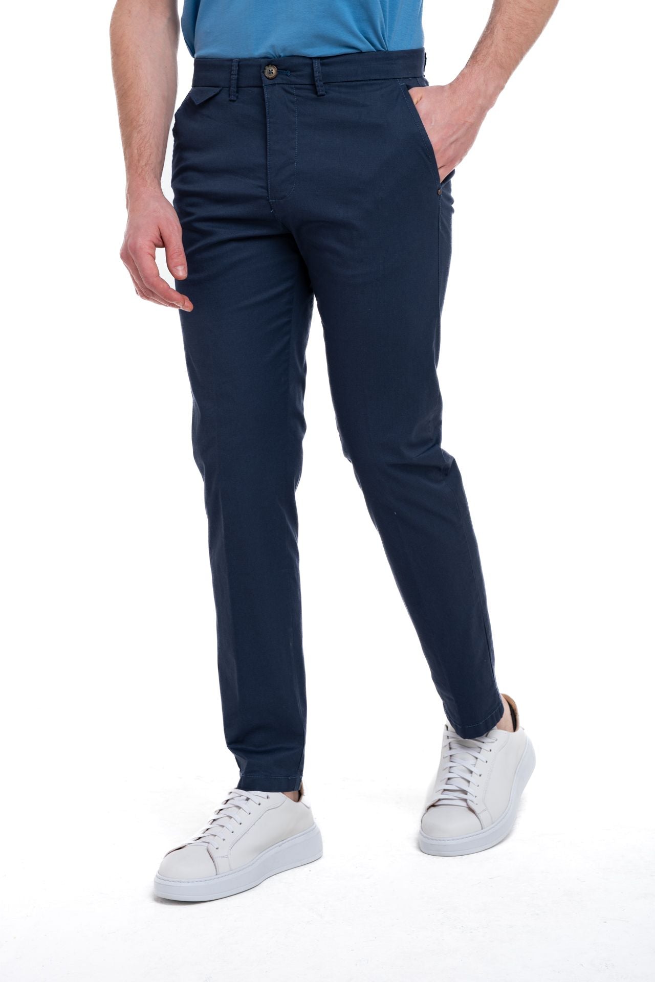 Pantaloni regular micro fantasia