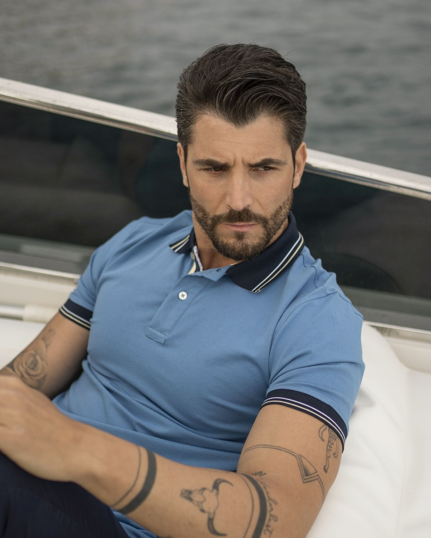 Polo regular manica corta in jersey