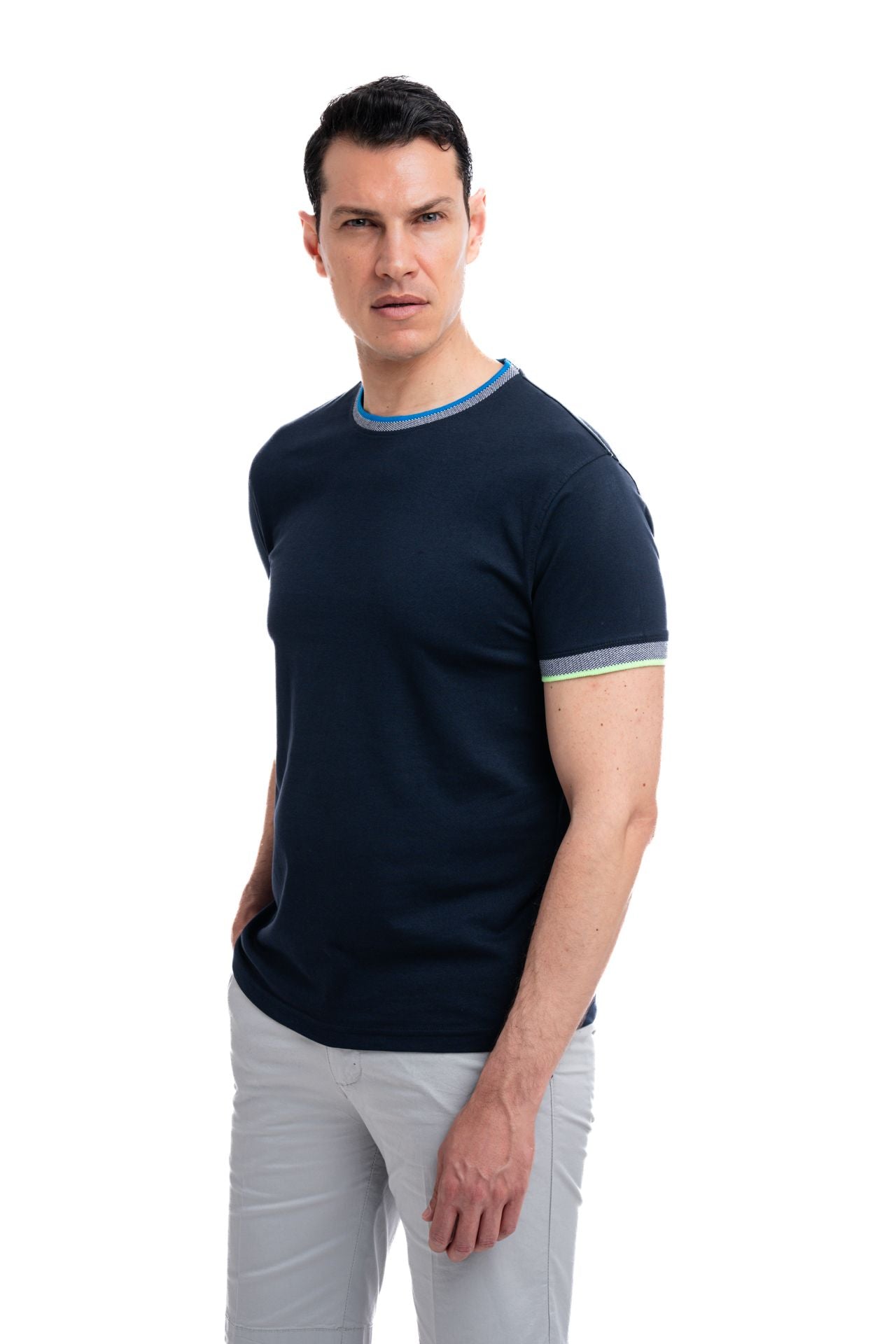 Maglia girocollo con collo jacquard