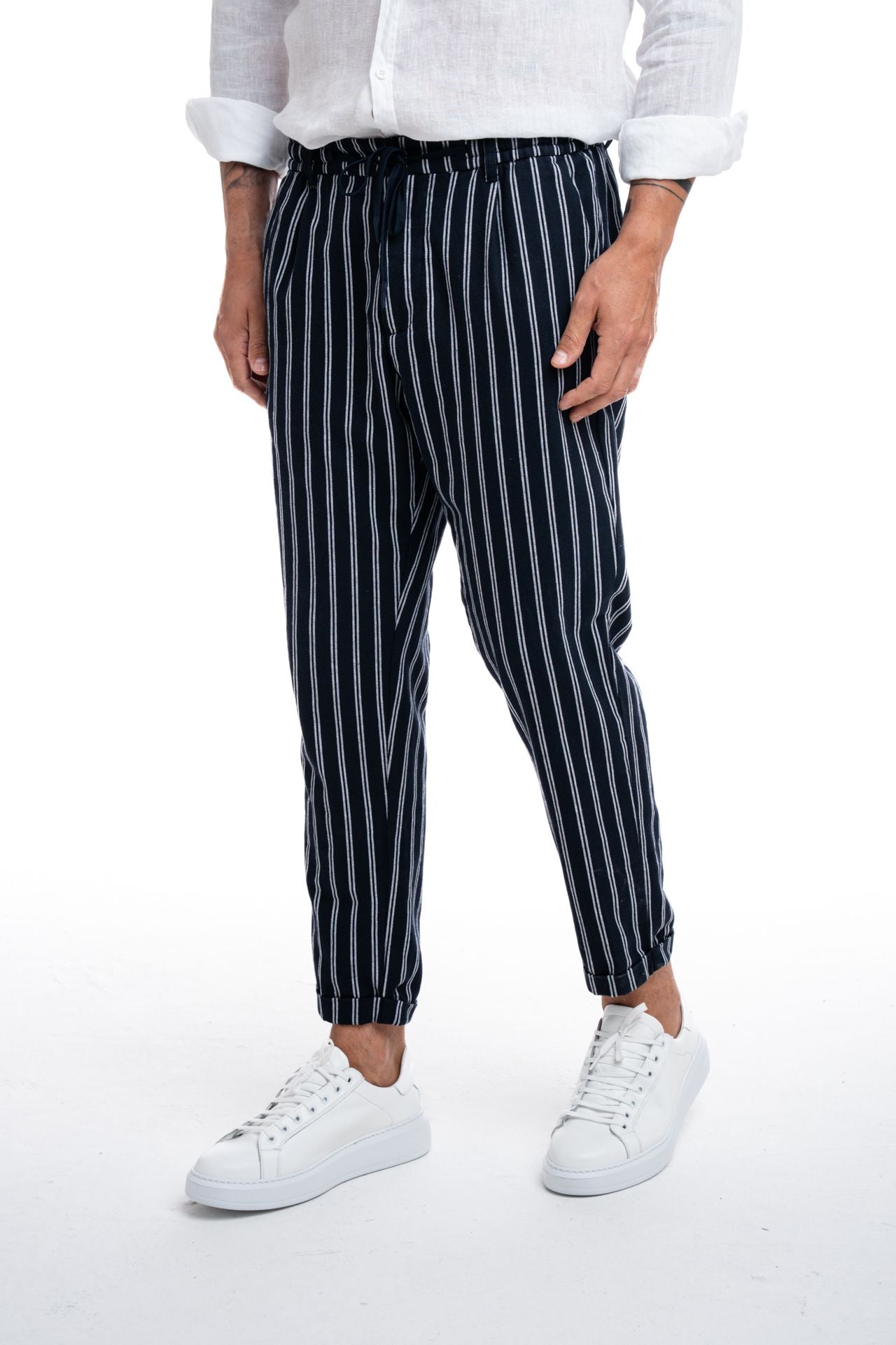 Pantalaccio con risvolto a righe verticali