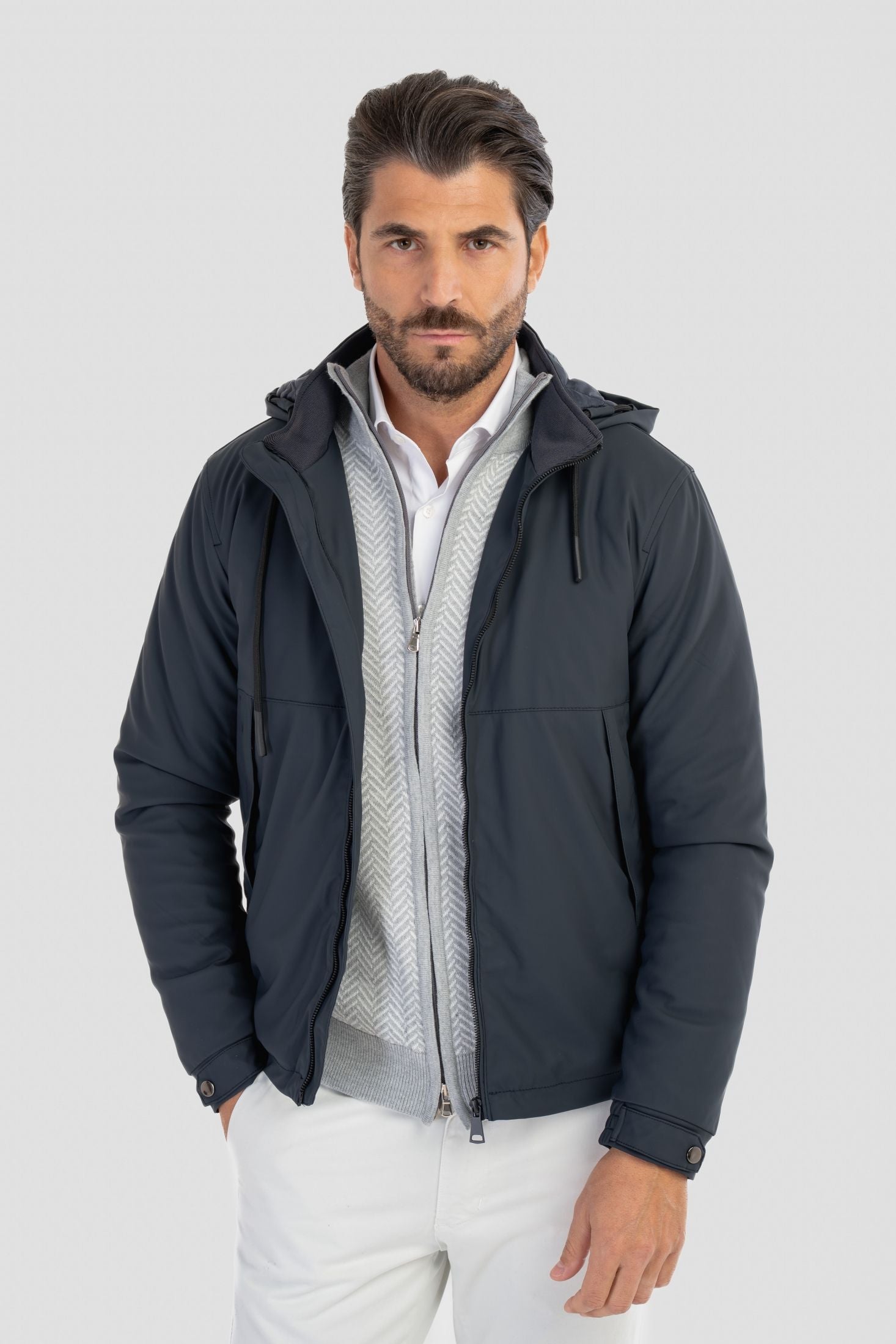 Giubbino softshell con cappuccio