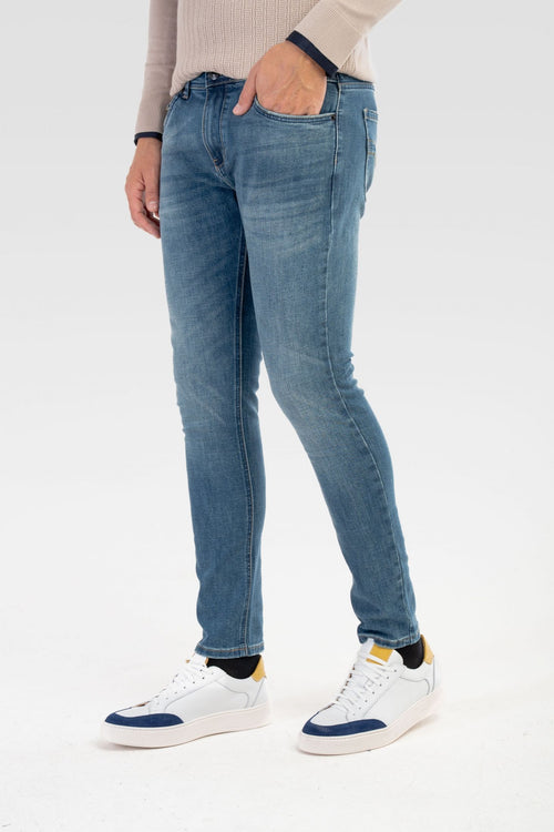 Jeans slim cinque tasche