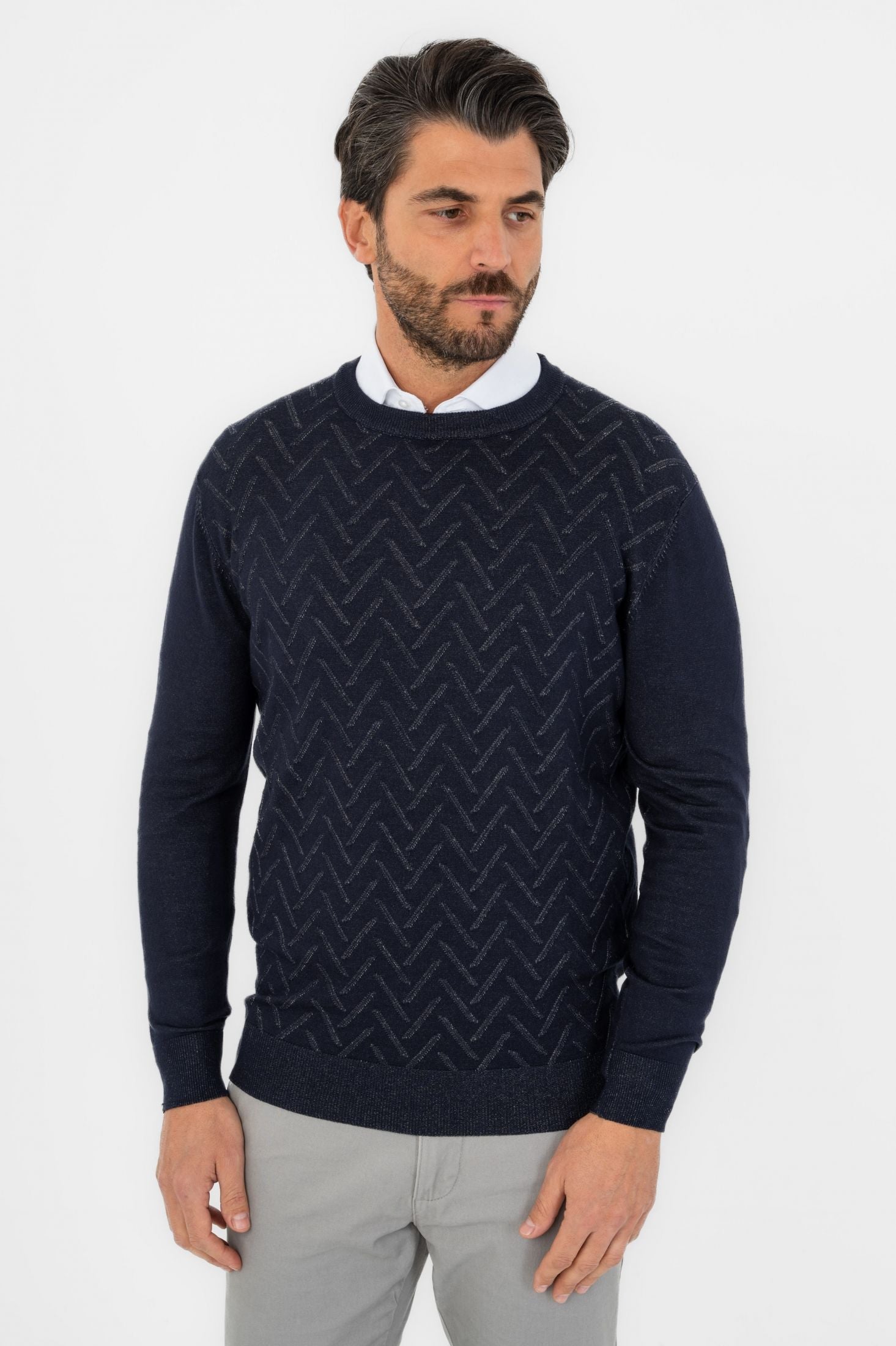 Maglioncino in viscosa con trama in rilievo