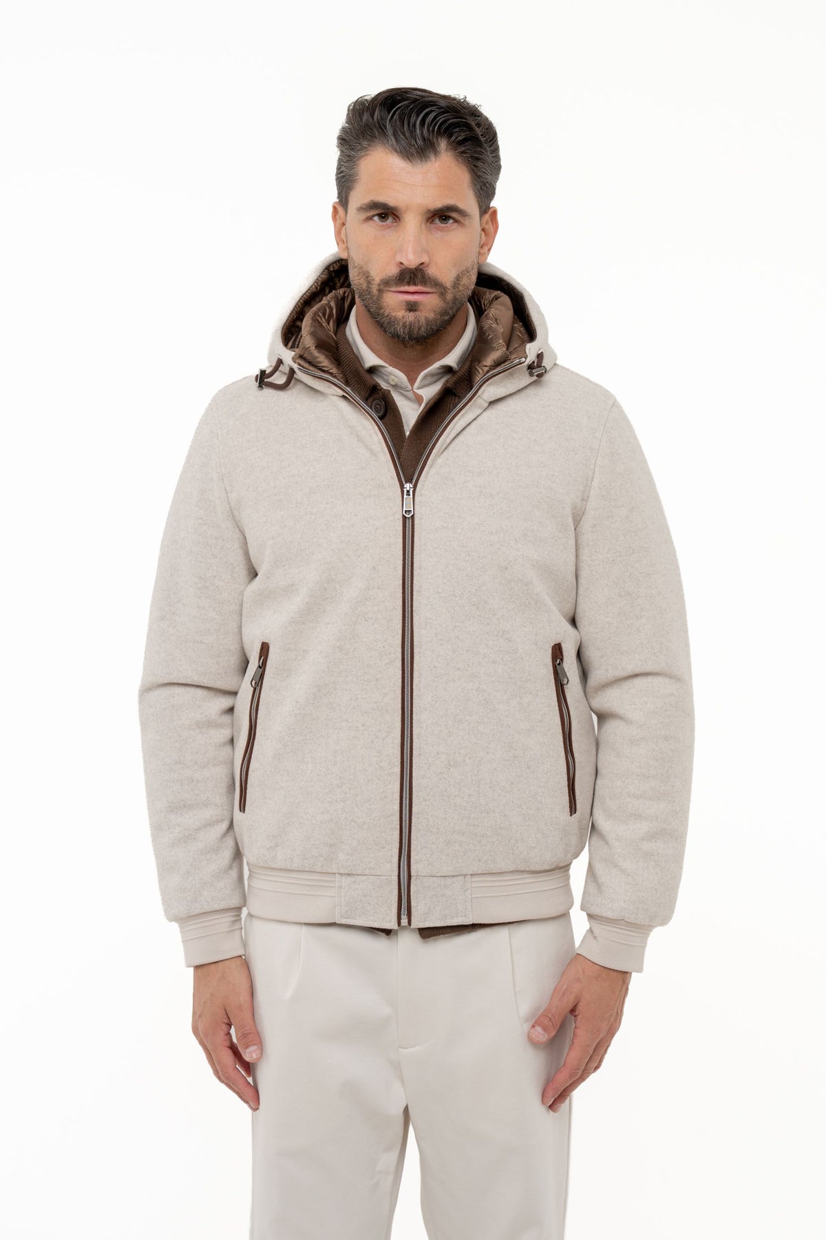 Bomber con cappuccio in panno