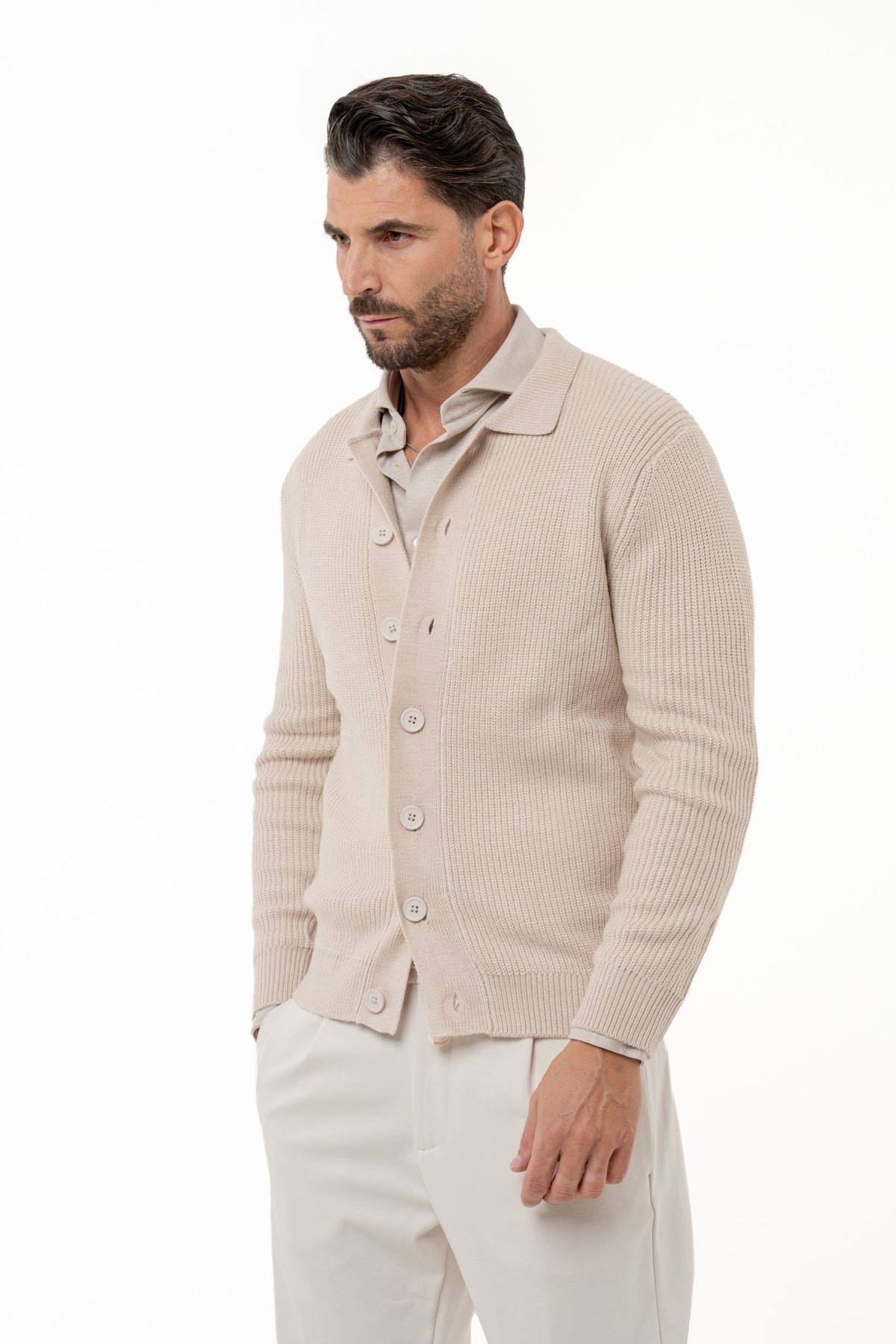 Cardigan con collo camicia