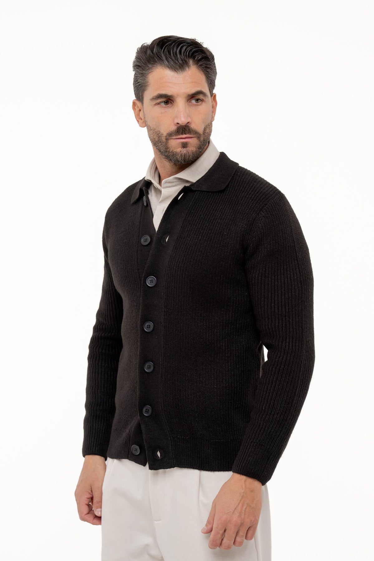 Cardigan con collo camicia