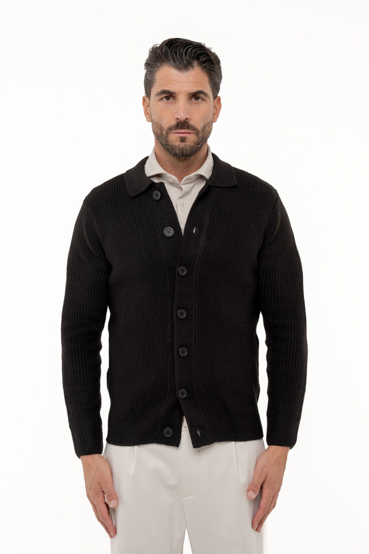 Cardigan con collo camicia